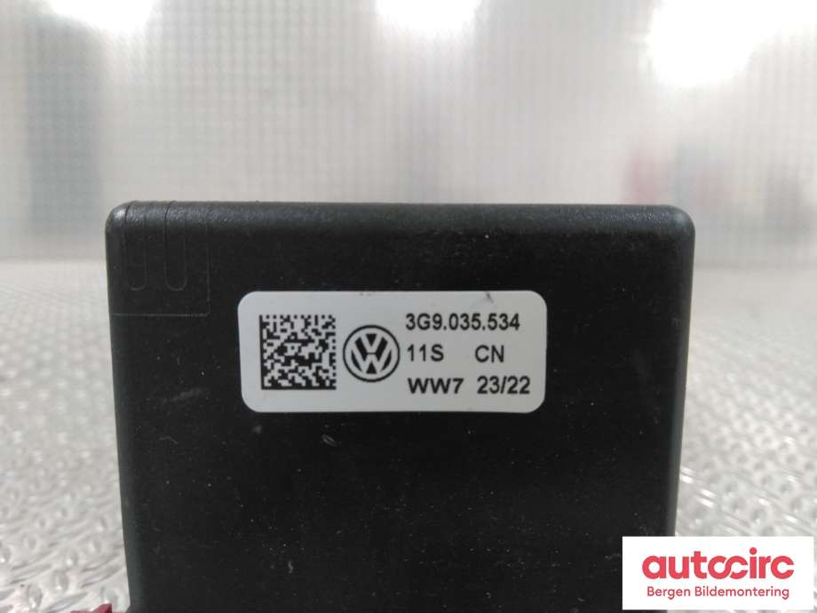Antenne forsterker til VW ID.3 2020-->>  (VOLKSWAGEN|3G9 035 534|)