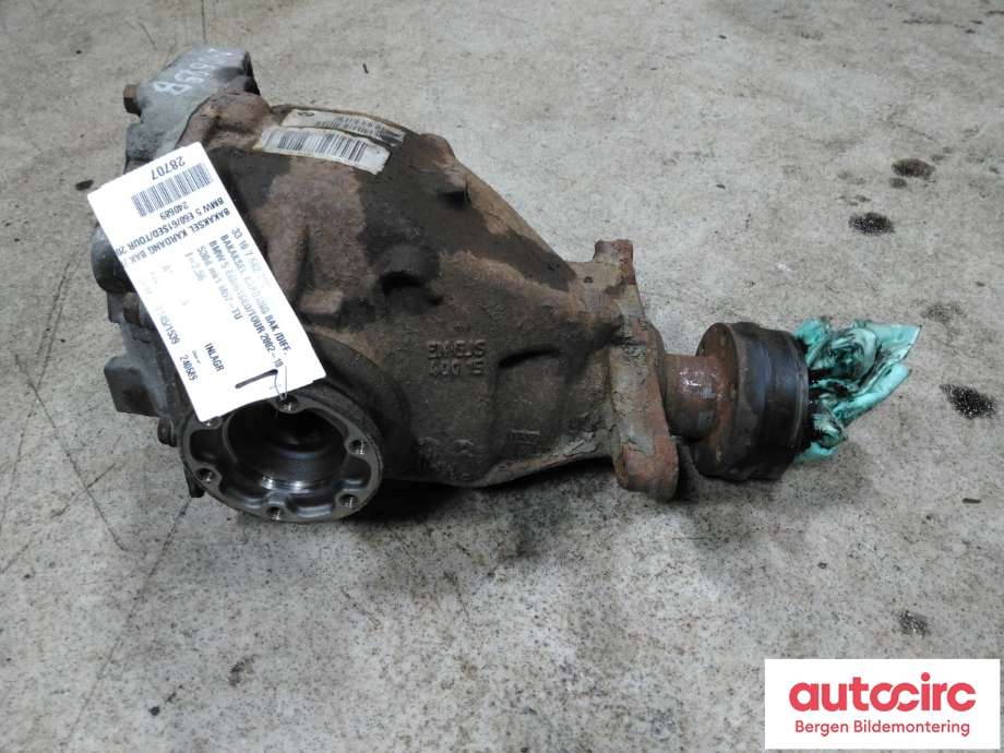 Kardang klokke bak til BMW 5-Serie 2003-2010 (E60/E61) (E60/E61) (BMW|33 10 7 562 712|)