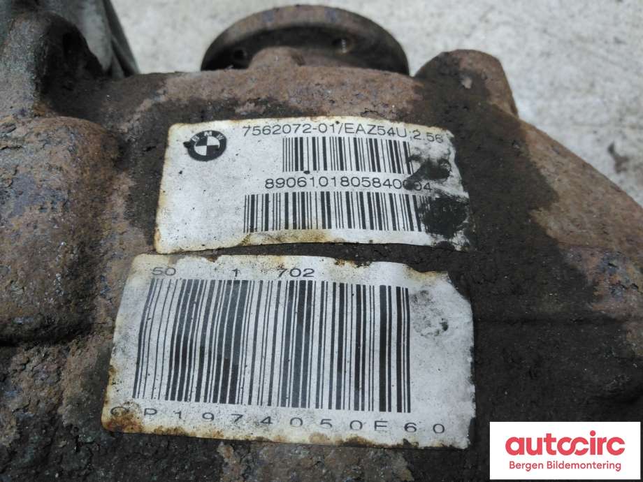 Kardang klokke bak til BMW 5-Serie 2003-2010 (E60/E61) (E60/E61) (BMW|33 10 7 562 712|)