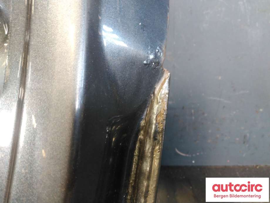 Bakluke combi til Audi A6 2005-2008 (Type III, Fase 1) (C6) (C6) (AUDI|4F9 827 023 M|)