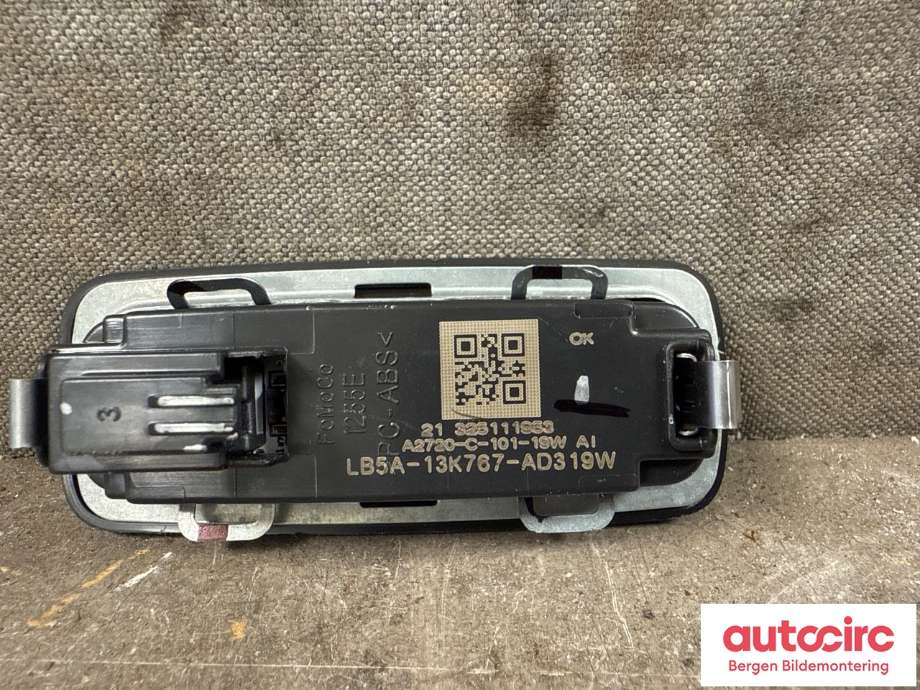 Taklyspanel til Ford Mustang Mach-e 2020-->>  (FORD (US)|2497850|LB5A-13K767-AD319W|)