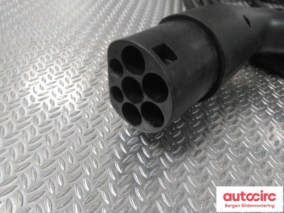 Batterilader kabel til Nissan Leaf 2018-->> (Type II)  (NISSAN||33329534+01)