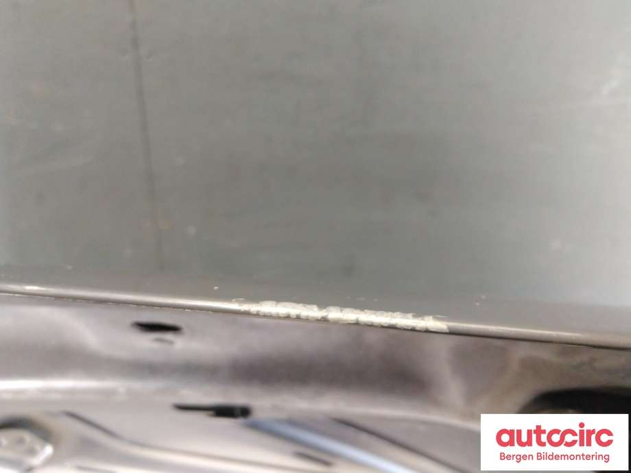 Panser til VW Passat 2011-2015 (B7) (B7) (VOLKSWAGEN|3AA 823 031|)