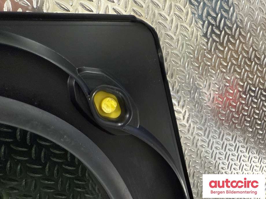 Siderute høyre bak til VW Touran 2015-2021 (Type II) (VOLKSWAGEN|5TA 845 026 A|)
