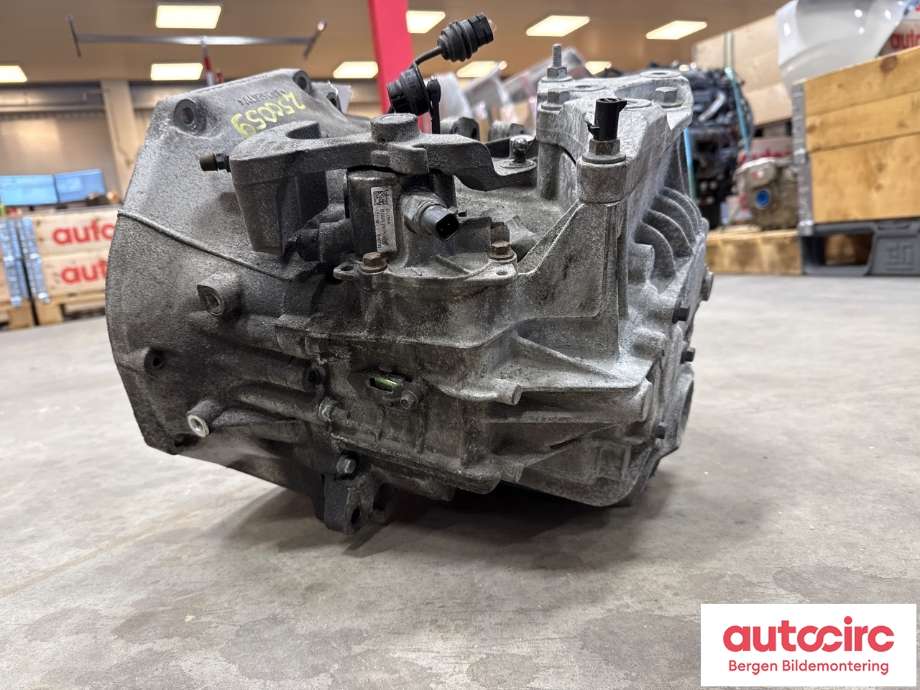 Girkasse manuell 6-trinn til Volvo V60/V60 CC 2013-2018 (Type I, Fase 2)  (VOLVO|36051127|)
