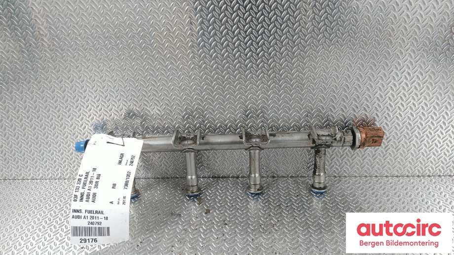 Dyseskinne (fuelrail) til Audi A1 2010-2014 (Type I, Fase 1)  (AUDI|03F 133 320 C|)