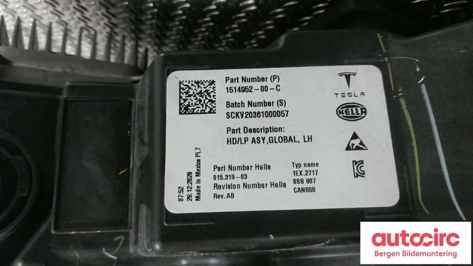 Frontlykt venstre halogen til Tesla Model 3 2018-2023 (Fase 1)  (TESLA|1514952-00-C|1514952-01-C|)