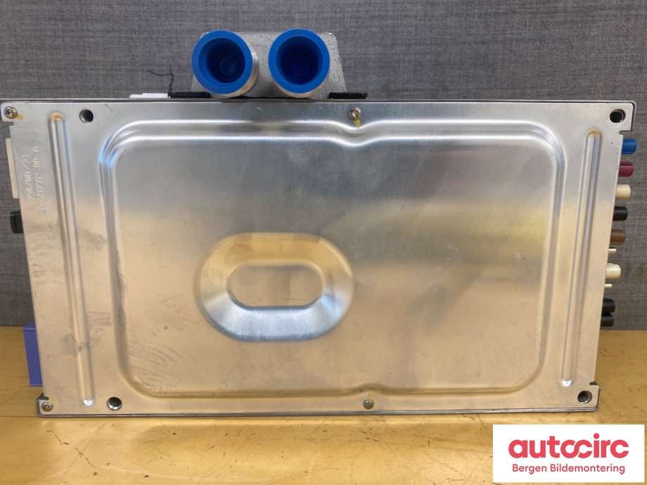 Instrument diverse til Tesla Model Y 2021-2024 (Type I)  (TESLA|1775000-S1-K||1521482-01-D)