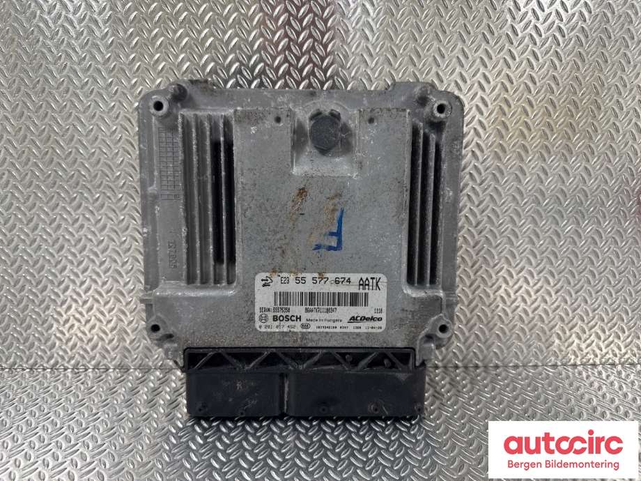 Styreenhet motor til Opel Insignia A 2009-2014 (OPEL|55575350|)