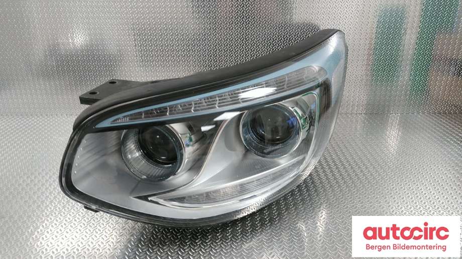 Frontlykt venstre halogen til Kia Soul 2014-2019 (Type II) (KIA|92101E 4010ACH|)