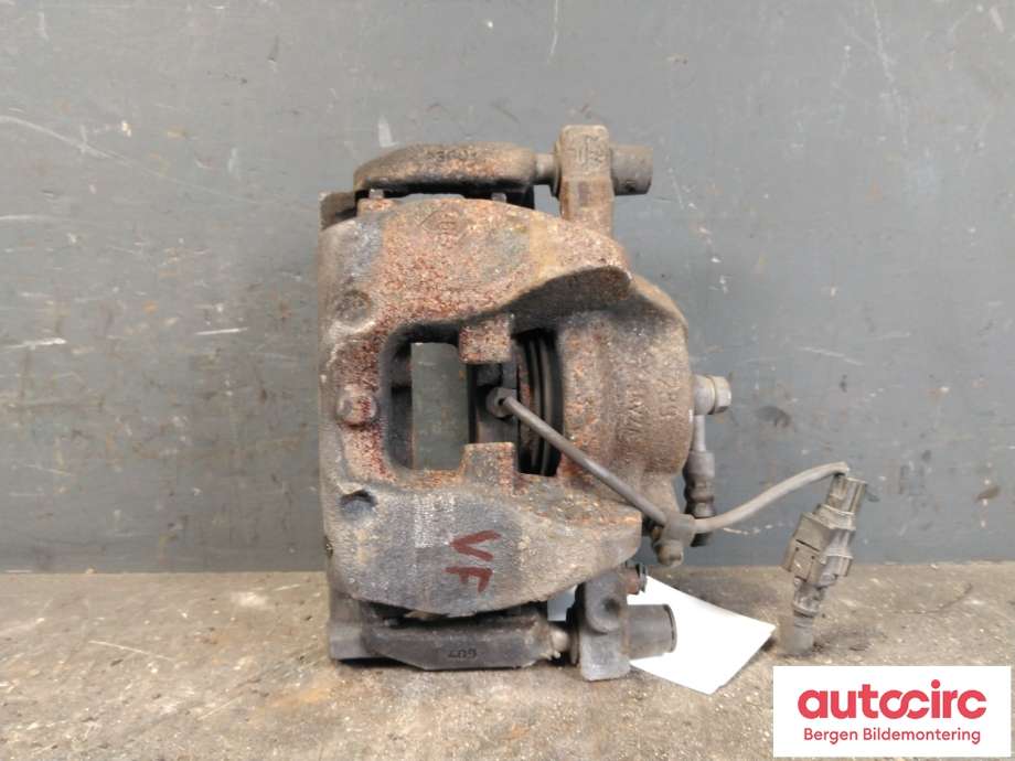 Bremsecaliper venstre foran til Mercedes Citan 2021-->> (W420) (W420) (MERCEDES|A 420 420 29 00|)