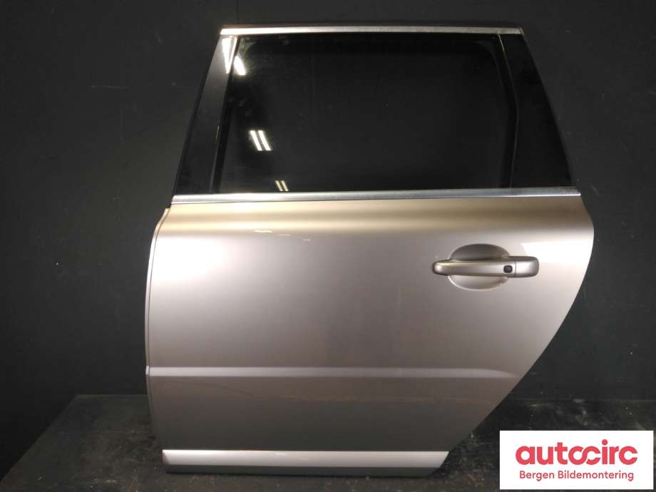 Dør venstre bak til Volvo V70 2007-2013 (Type III, Fase 1) (VOLVO|31335625|)