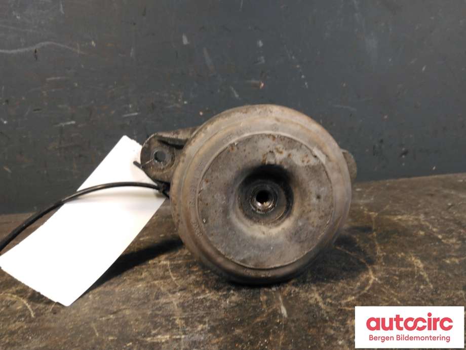 Motorfeste til Mercedes GLK 2008-2015 (X204) (X204) (MERCEDES|A 204 240 37 17|A 204 240 19 17|)