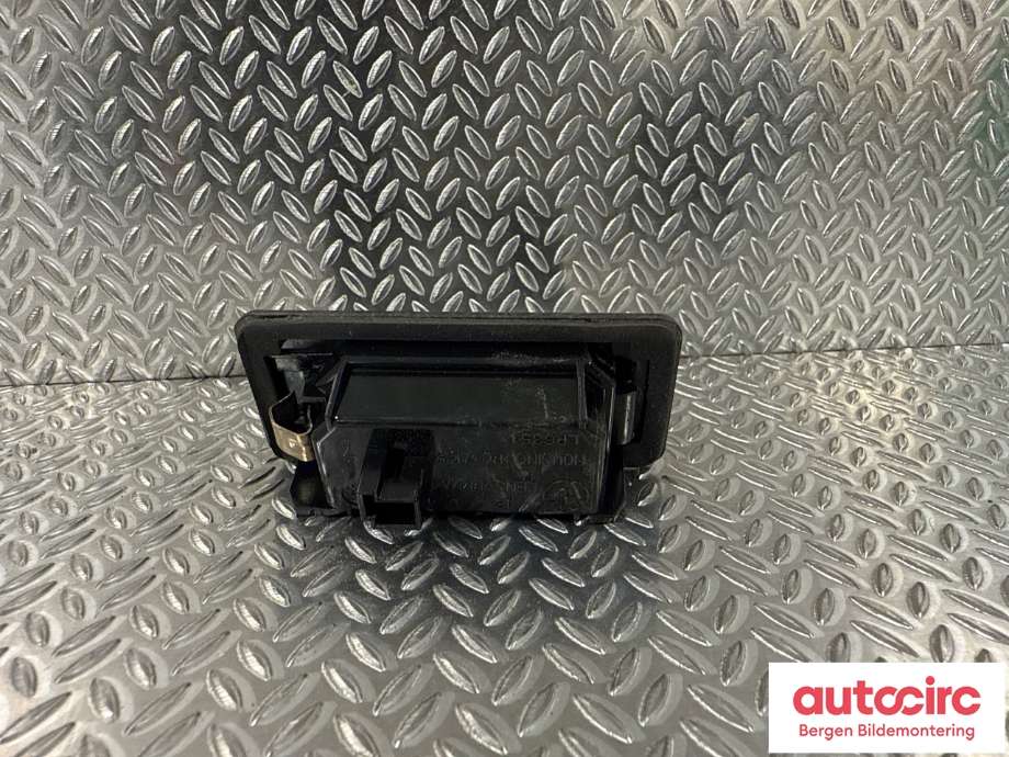 Skiltlys til BMW i4 2021-->> (G26) (G26) (BMW|63 26 9 481 841|)