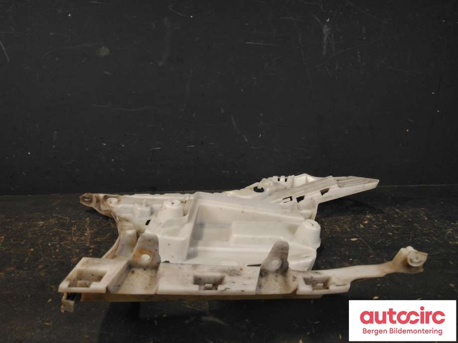 Diverse deler til BMW i4 2021-->> (G26) (G26) (BMW|51 12 8 078 586|)