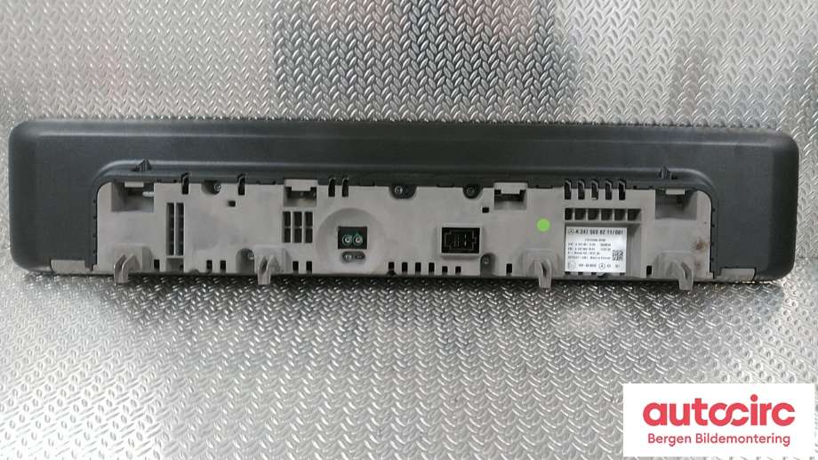 Multimedia display (MCU - Media Controller Unit) til Mercedes EQC 2019-->> (MERCEDES|A 247 900 82 11|)