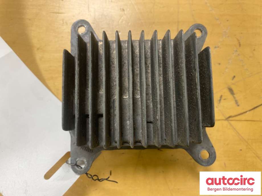 Styreenhet xenon/ballast til Tesla Model Y 2021-2024 (Type I)  (TESLA|1532925-02-C||P1532925-02-C)