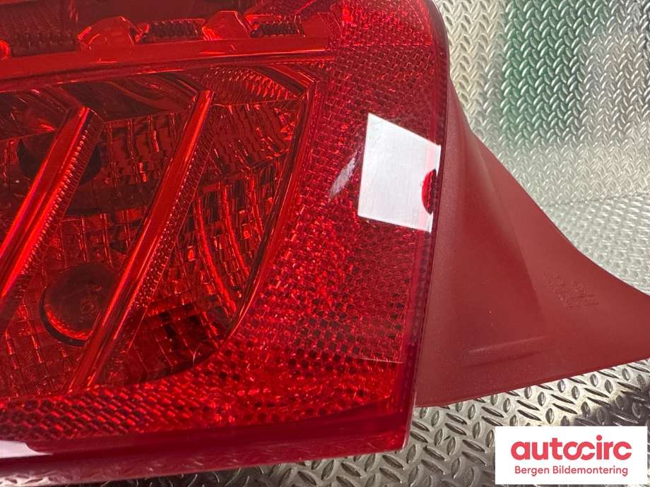 Baklykt venstre til Peugeot 208 2012-2019 (Type I)  (PEUGEOT|96 726 282 80|)