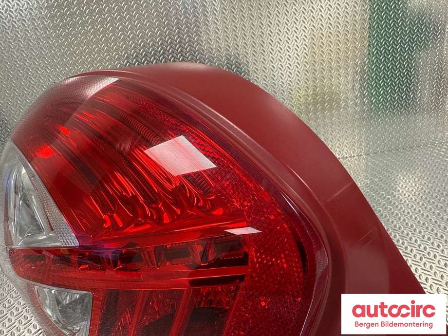 Baklykt venstre til Peugeot 208 2012-2019 (Type I)  (PEUGEOT|96 726 282 80|)