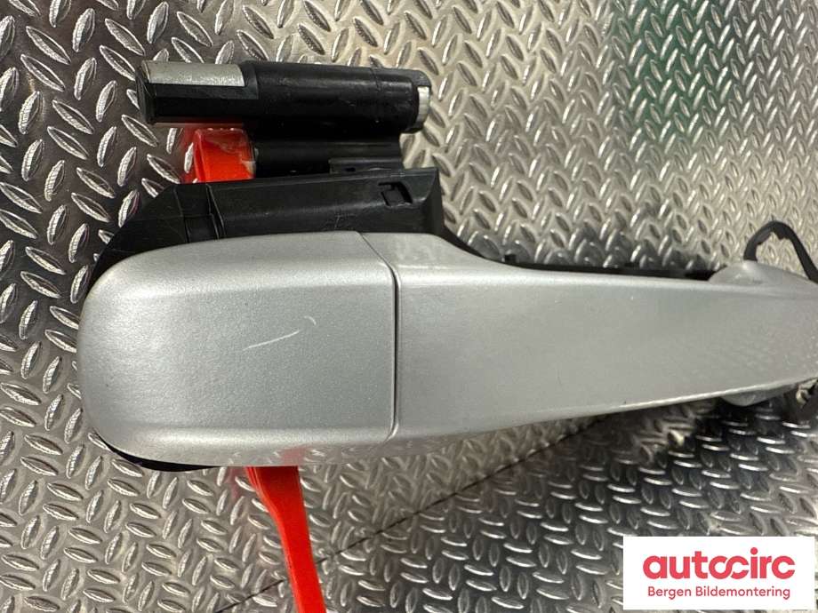 Dørhåndtak utv høyre bak til Toyota Yaris 2014-2020 (Type III, Fase 2)  (TOYOTA|692030D090|692110D904|692270D904)