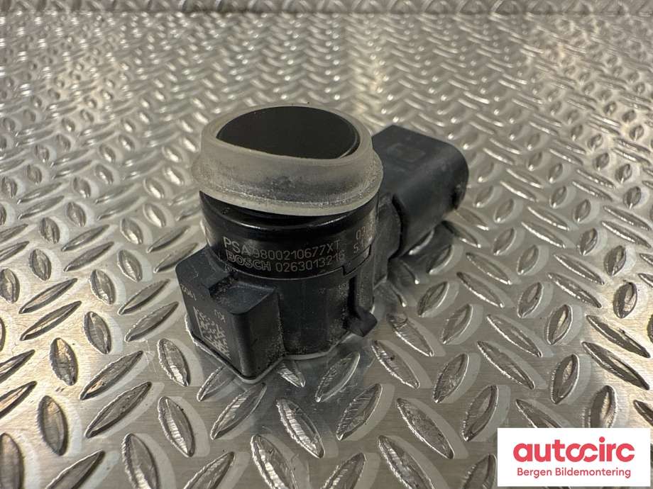 Parkeringssensor foran til Opel Vivaro C 2020-->> (OPEL|9675202477XT|)