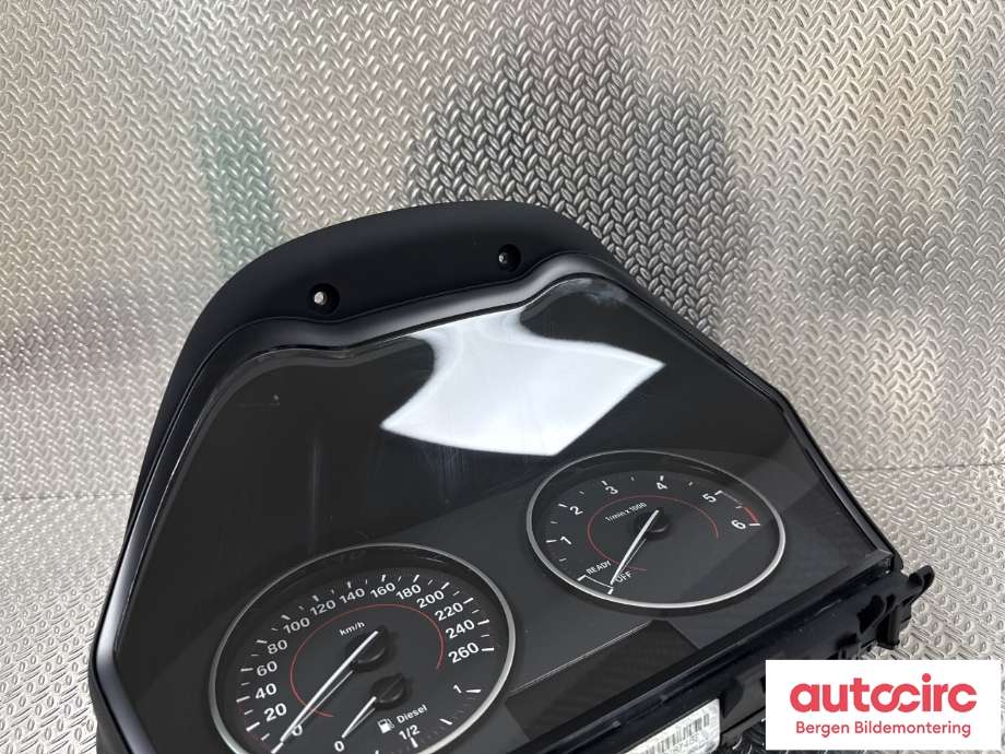 Speedometer til BMW 1-Serie 2011-2015 (Fase 1) (F20/F21) (F20/F21) (BMW|62 10 8 794 223|)