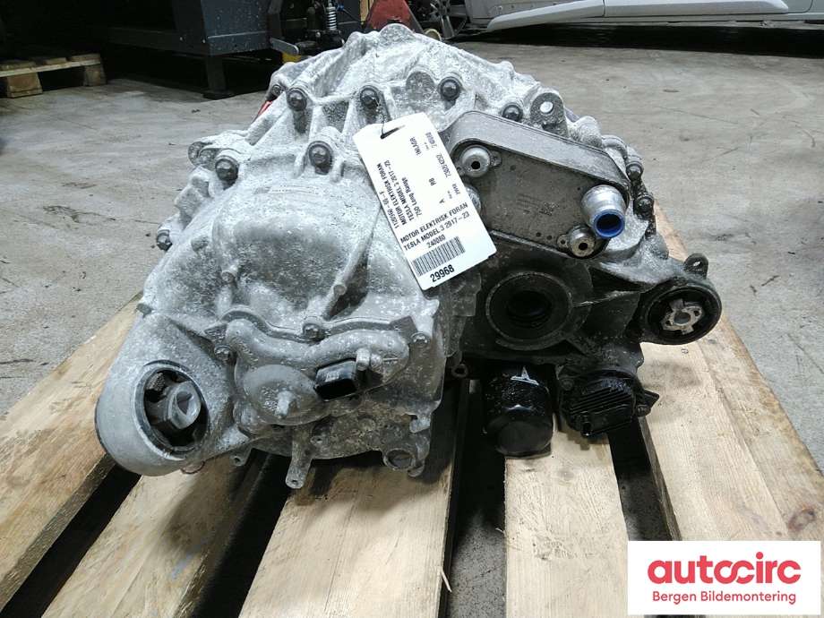 Motor elbil foran til Tesla Model 3 2018-2023 (Fase 1)  (TESLA|1120960-00-F|)