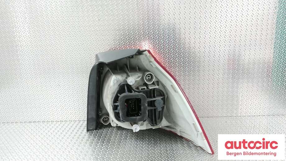 Baklykt venstre til VW Golf V, Combi 2003-2008  (VOLKSWAGEN|1K6 945 095 AA|)