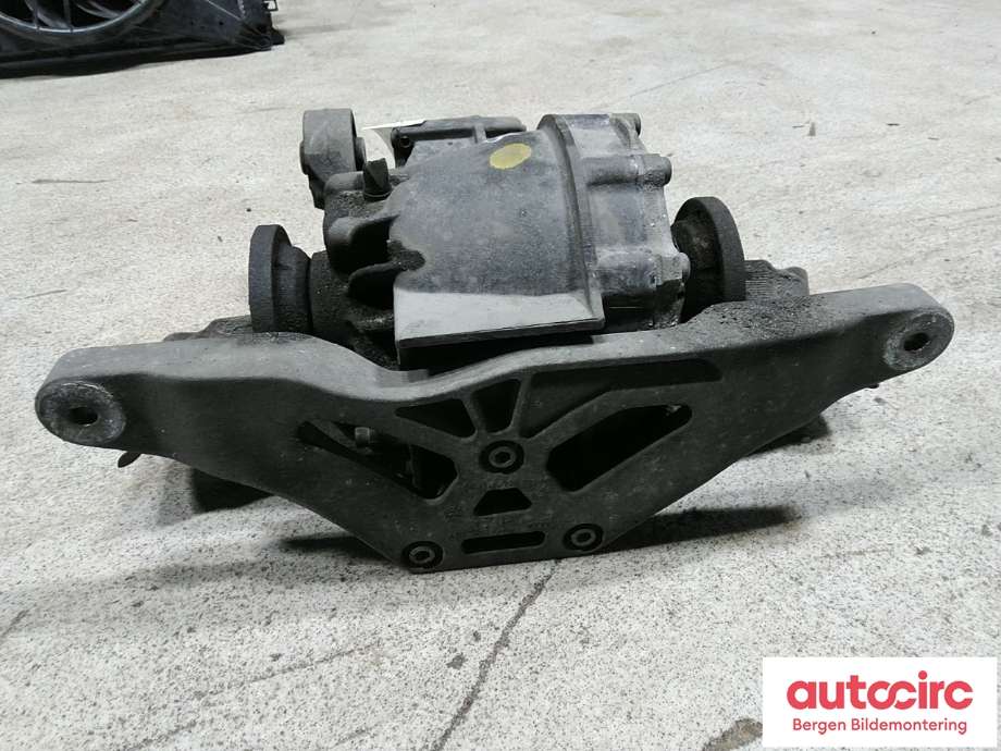 Kardang klokke bak til Audi A6 2005-2008 (Type III, Fase 1) (C6) (C6) (AUDI|0AR 500 043 C|)