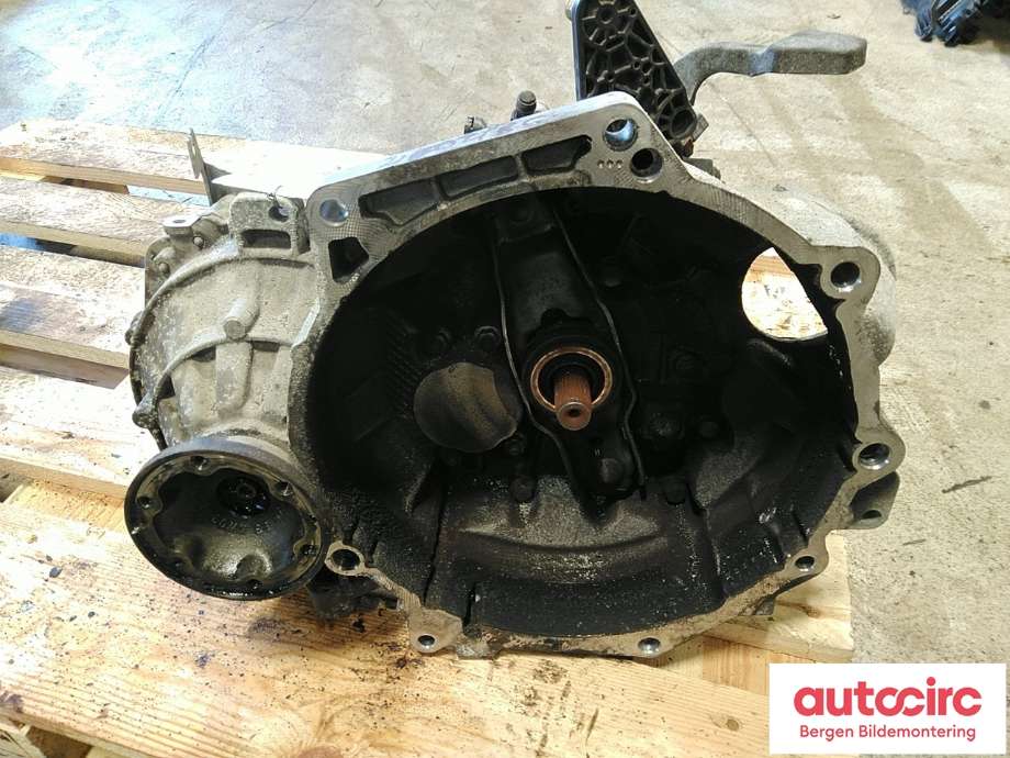 Girkasse manuell til Škoda Octavia 2009-2013 (Type II, Fase 2)  (SKODA|0A4 300 046 E|)