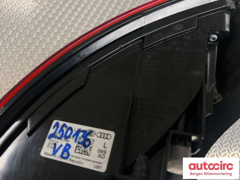 Baklykt venstre til Audi A3 2016-2020 (Type III, Fase 2) (AUDI|8V4 945 069|)