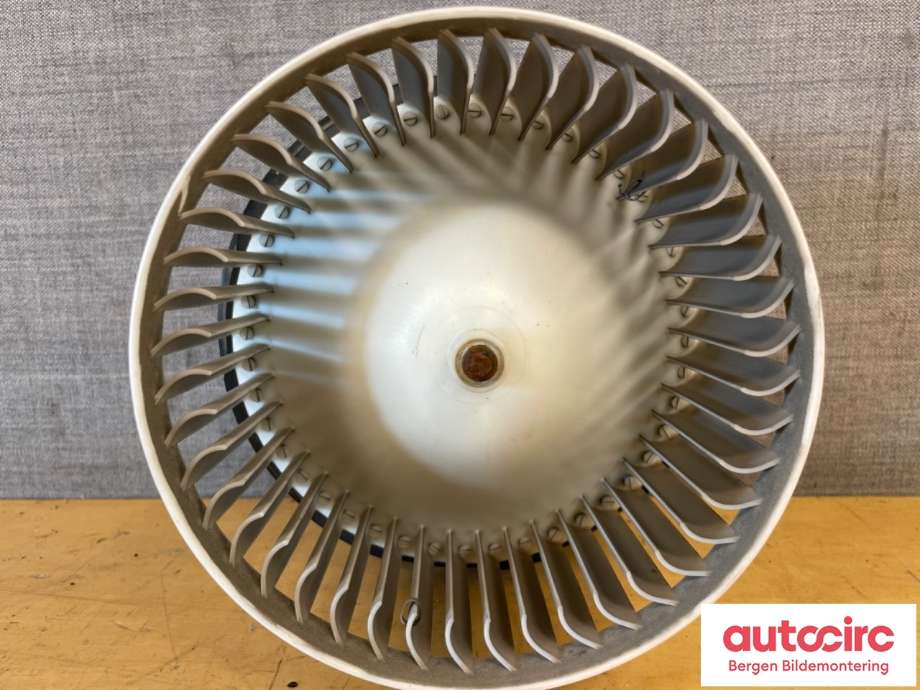 Varmeapparat motor til VW E-Up 2013-2019  (VOLKSWAGEN|12E 820 015||00166088-01)