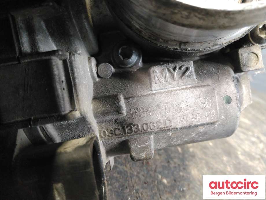 Spjeldhus til VW Golf V, Combi 2003-2008  (VOLKSWAGEN|03C 129 721 B|03C 133 062 D|03C 133 062 AA)
