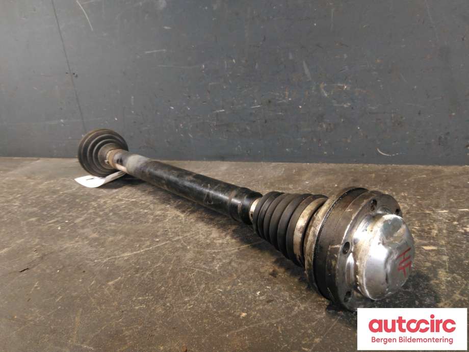 Drivaksel høyre foran til VW Caddy 2010-2015 (Type III, Fase 2)  (VOLKSWAGEN|3Q0 407 272 AB|2K0 407 272 E|)