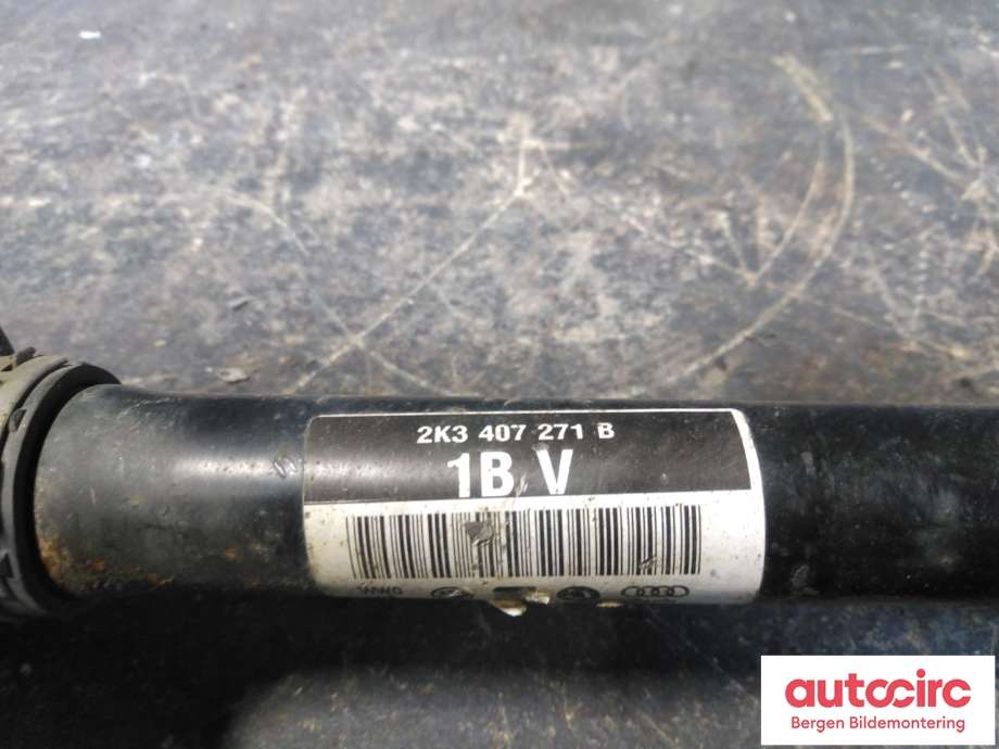 Drivaksel venstre foran til VW Caddy 2010-2015 (Type III, Fase 2) (VOLKSWAGEN|2K3 407 271 B|)