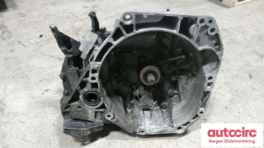 Girkasse manuell til Renault Clio 2012-2016 (Type IV, Fase 1)  (RENAULT|320107336R||JH3 (334) - R069865)