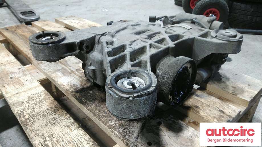 Kardang klokke bak til Škoda Octavia 2009-2013 (Type II, Fase 2)  (SKODA|0BR 525 010 B|)