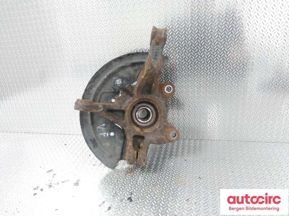 Hjulspindel venstre foran til Renault Clio 2012-2016 (Type IV, Fase 1)  (RENAULT|400156124R|400151651R|)