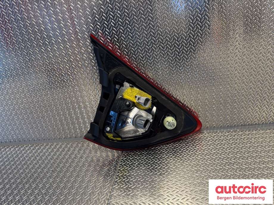 Baklykt høyre indre til Mazda CX-5 2012-2017 (Type I)  (MAZDA|KA0G-51-3F0C|)