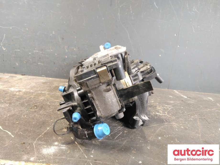 Manifold innsug til VW Golf Sportsvan 2014-2018 (VOLKSWAGEN|04E 129 709 AM|04E 129 709 L|)