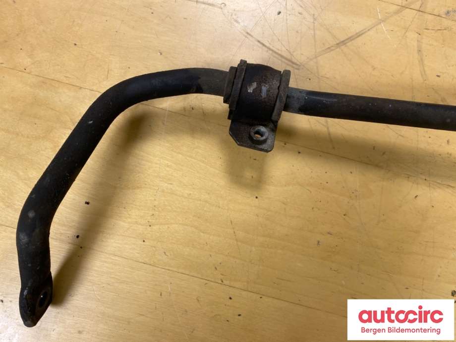 Stabilisatorstag foran til VW e-Golf 2017-2020 (Fase 2)  (VOLKSWAGEN|1S0 411 303 D||CZ MU61.7176)