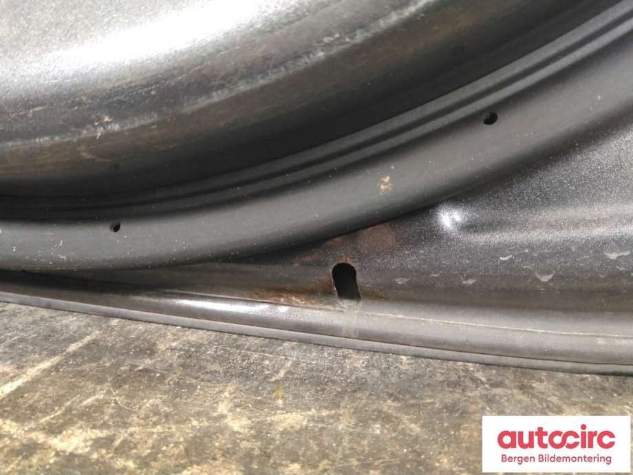 Dør høyre bak til Toyota Auris 2007-2010 (Type I, Fase 1)  (TOYOTA|6700302250|)