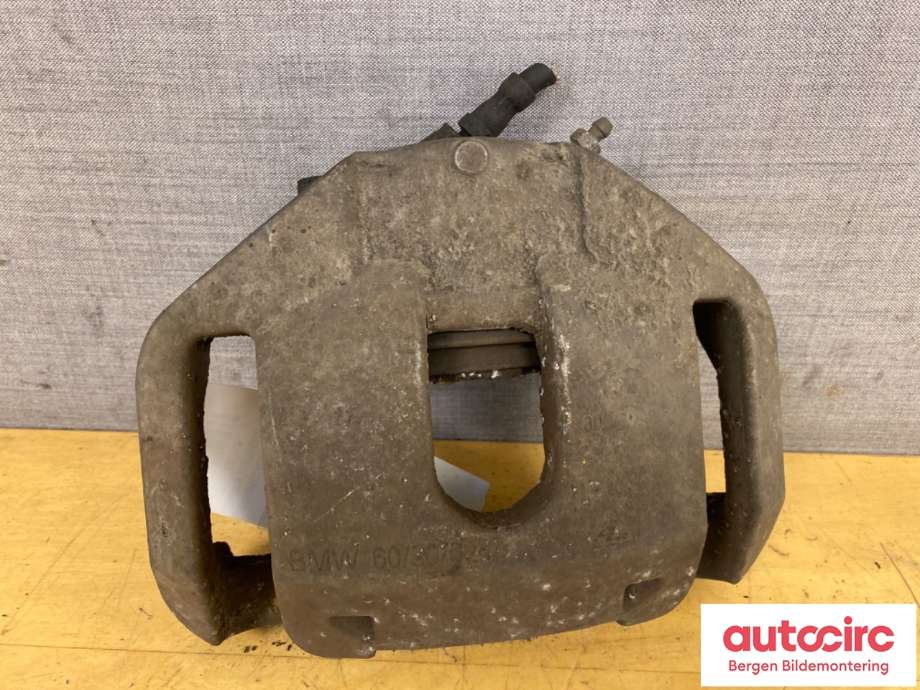 Bremsecaliper høyre foran til BMW 5-Serie 2003-2010 (E60/E61) (E60/E61) (BMW|34 11 6 753 660|)