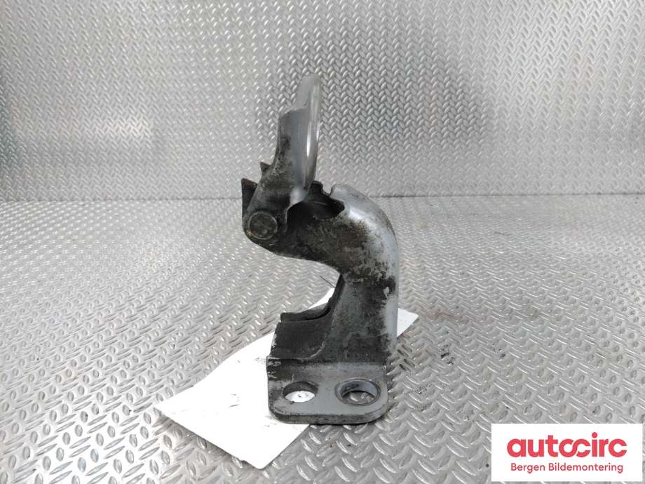 Hengsler til Toyota Hiace 2007-2012 (Fase 3)  (TOYOTA|6872026010|)