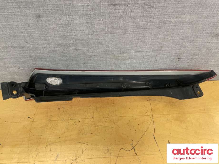 Baklykt høyre til Volvo XC90 2002-2006 (Type I, Fase 1)  (VOLVO|30678221|)