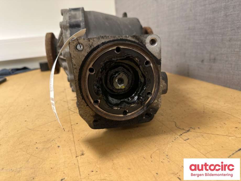Kardang klokke bak til Audi A8 2003-2010 (Type II)  (AUDI|0AR 500 043|0AR 500 043 B)