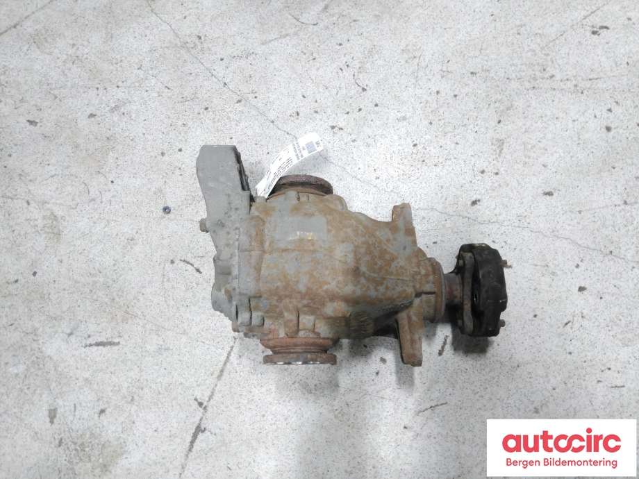 Kardang klokke bak til BMW 3-Serie, 2005-2011 (E90/E91/E92/E93) (E90/E91/E92/E93) (BMW|33 10 7 591 074)
