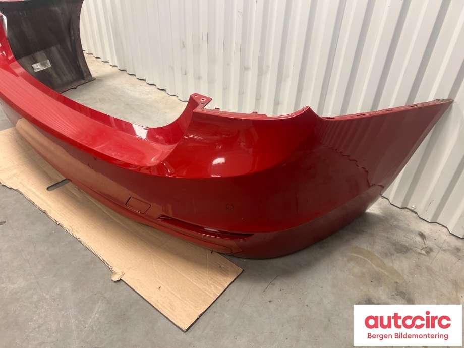 Støtfanger bak til BMW 3-Serie 2012-2018 (F30/F31/F34) (F30/F31/F34) (BMW|51 12 7 312 724|)