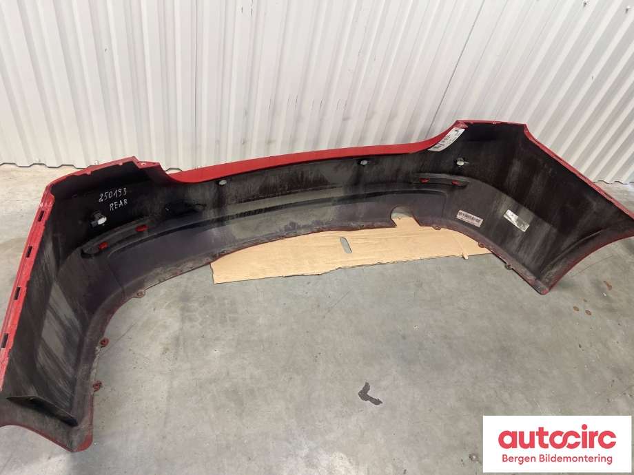 Støtfanger bak til BMW 3-Serie 2012-2018 (F30/F31/F34) (F30/F31/F34) (BMW|51 12 7 312 724|)