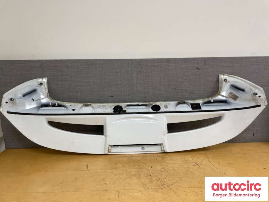 Spoiler bakluke til Ford Fiesta 2013-2017 (Type VI, Fase 2)  (FORD|AM8A6J-44230-AGXWAA|1802185|)